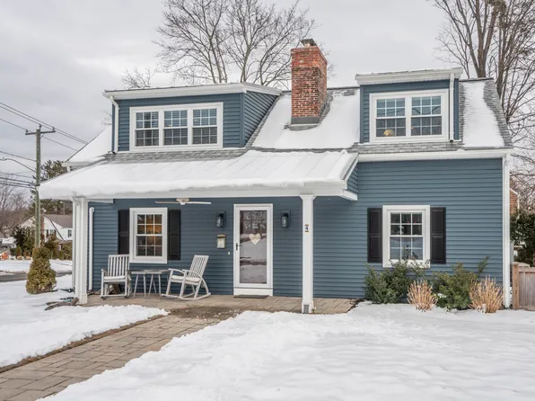 4 Greenhurst Road, West Hartford, CT 06107