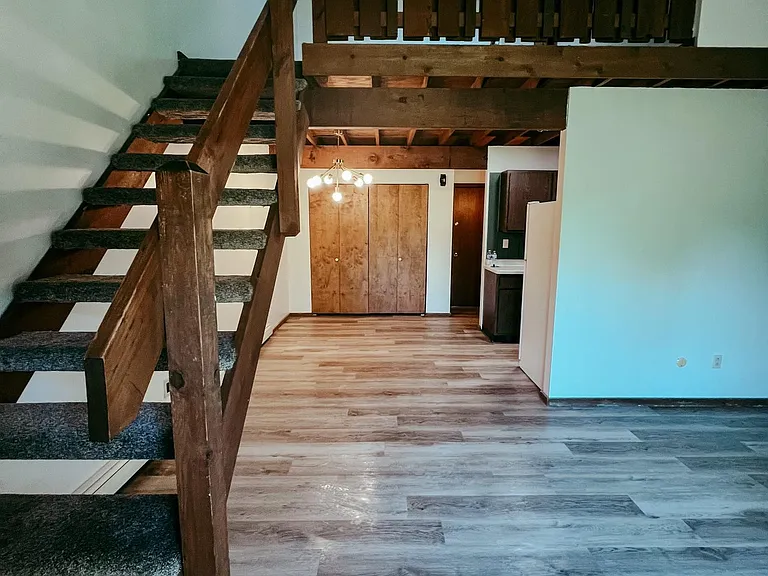 2049 Wolosyn Cir #3 — Photo 1