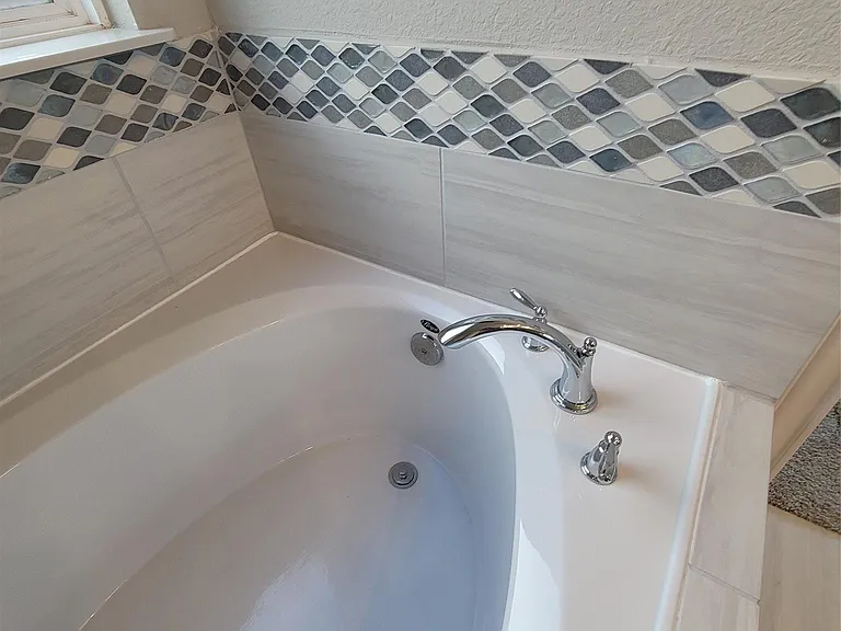 17685 Marin Creek Ln — Photo 22