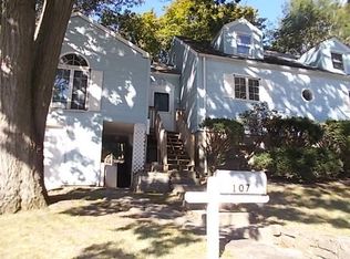 107 Glenbrook Rd, Bridgeport, CT 06610