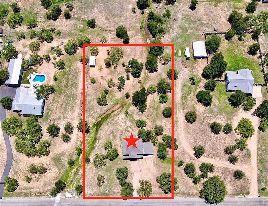 1st image of 225 County Road 144b