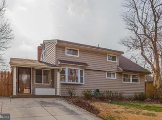 6 Bradley Ct, Rockville, MD 20851