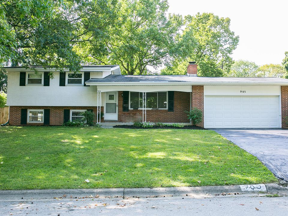 1st image of 985 Kennington Ave