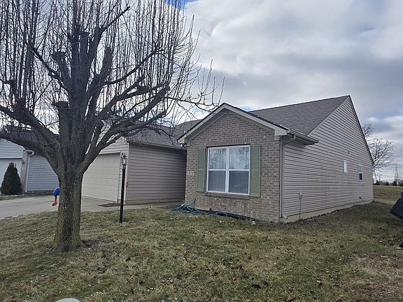 3rd image of 3638 Laurel Cherry Ln