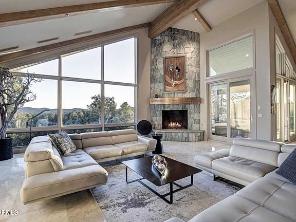 3rd image of 2203 E Scenic Dr