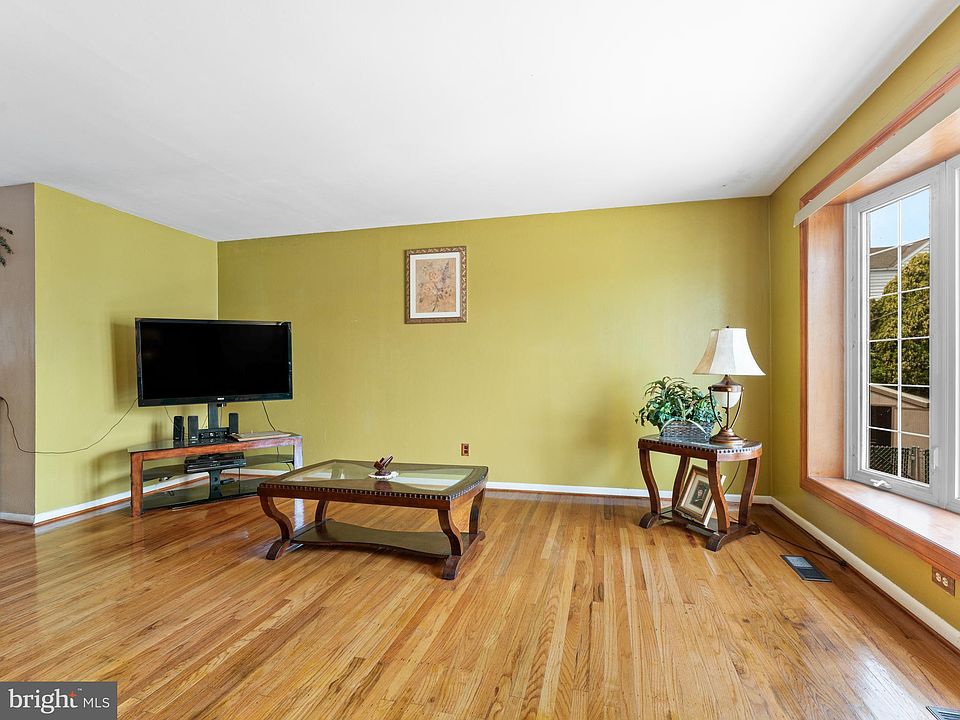 10814 Modena Ter, Philadelphia, PA 19154 Zillow