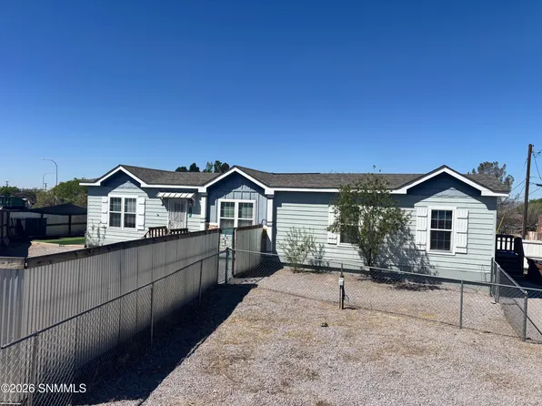 1106 N Tornillo St, Las Cruces, NM 88001