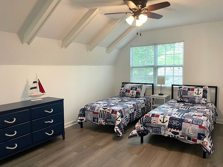 505 Marsh Cir — Photo 14