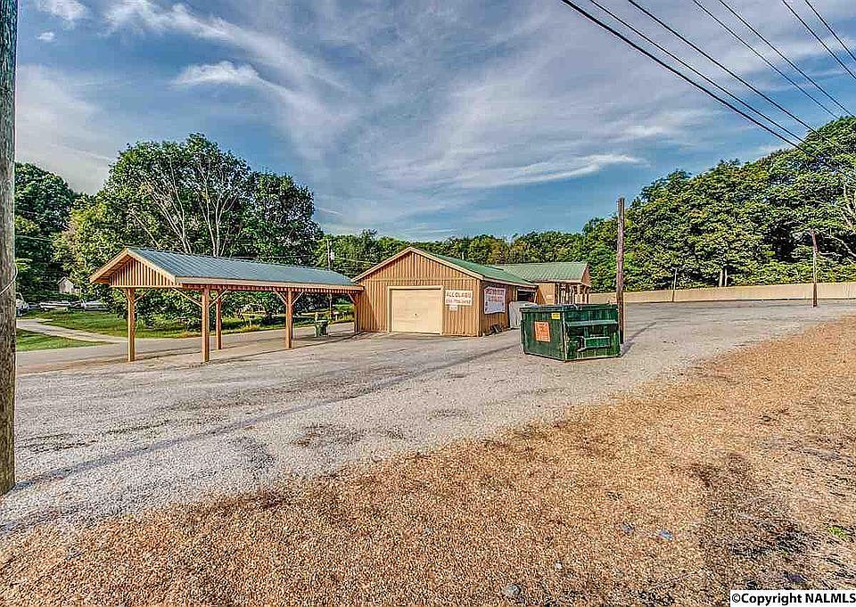 2nd image of 1187 Old Gurley Rd NE