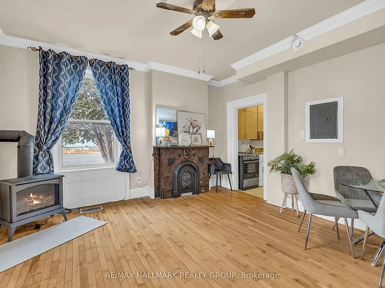 15 Elmsley St N #3 — Photo 17