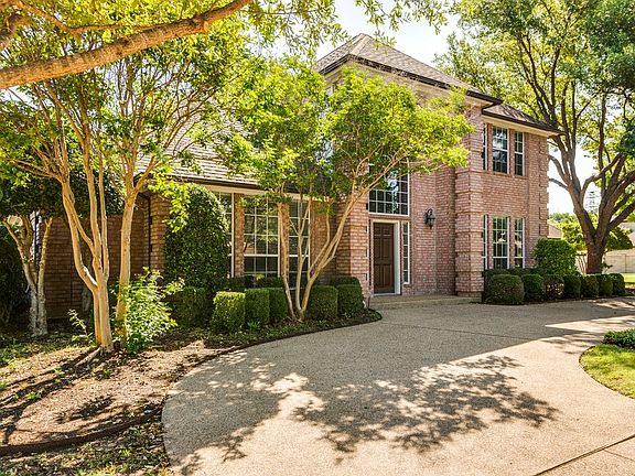 4th image of 6309 Meadows West Dr