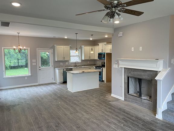 2nd image of 4391 Oaks Royal Dr Lot 11