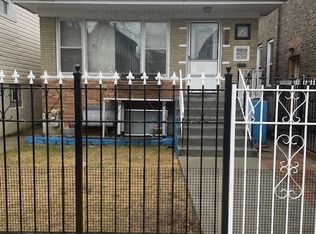 5220 S Campbell Ave, Chicago, IL 60632