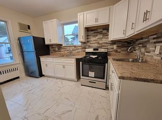 687 E 5th St FLOOR 2, Brooklyn, NY 11218