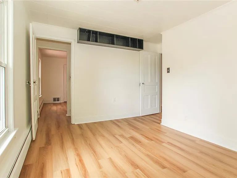 815 Market St — Photo 14
