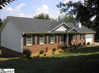 204 Kentfield Ln, Spartanburg, SC 29303