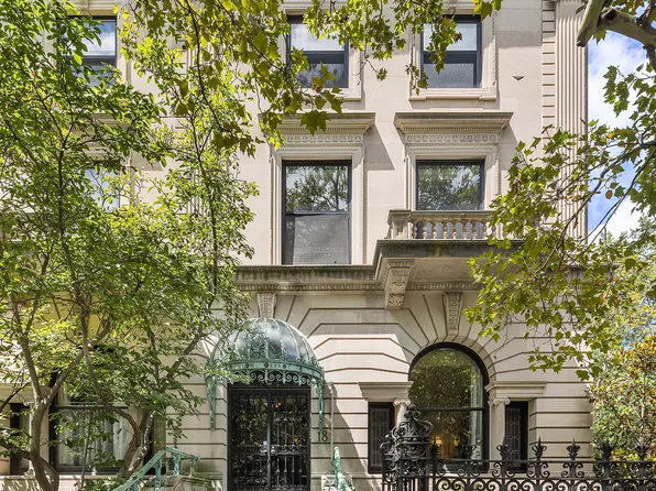 18 Prospect Park West 1 image 2 of 32