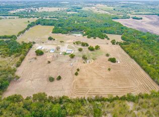 984 County Road 4027, Savoy, TX 75479