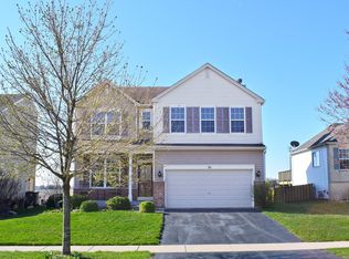 76 E Meadow Dr, Cortland, IL 60112