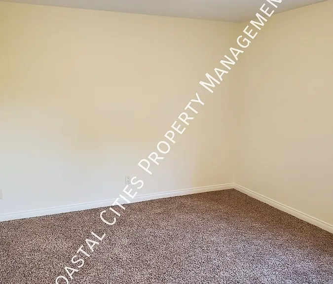 10020 1/2 Base Line Rd #1 — Photo 15