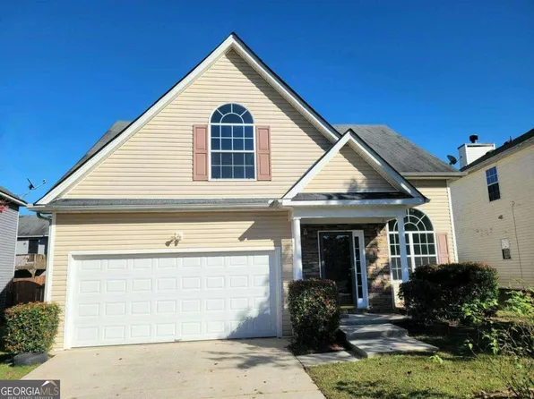 2518 S Hills Pkwy, Riverdale, GA 30296