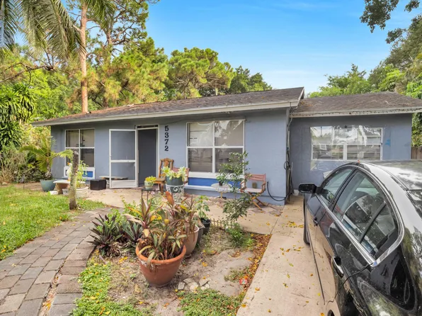 5372 Woodland Drive, Delray Beach, FL 33484