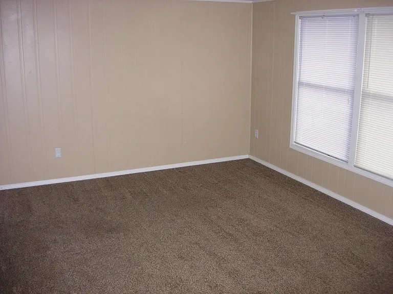 233 E Bigelow Ave #B — Photo 3