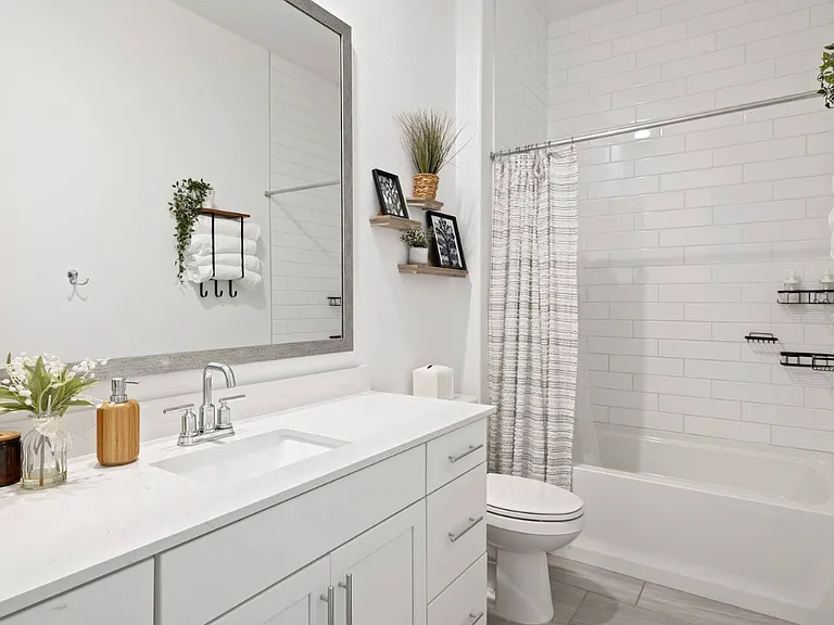 19601 W Monterey Way — Photo 34