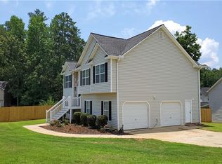 5036 Luxford Dr, Douglasville, GA 30135