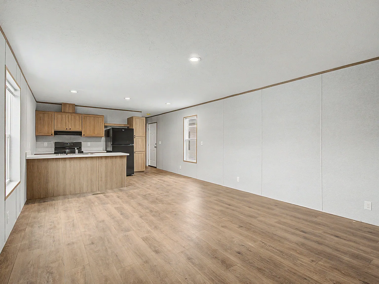 855 W US Highway 6 - Lot 6A — Photo 2