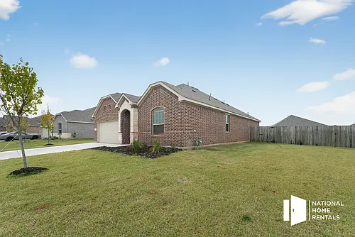 1337 Almond Rd Photo 1