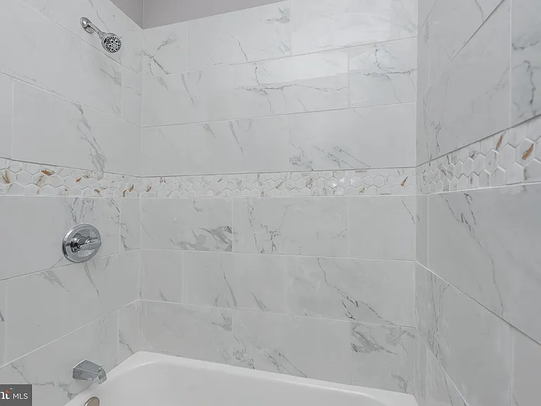 2143 Druid Hill Ave #2 — Photo 9