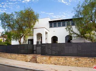 6454 Ivarene Ave, Los Angeles, CA 90068
