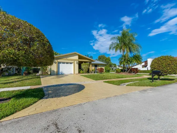 16851 Royal Poinciana Dr, Weston, FL 33326