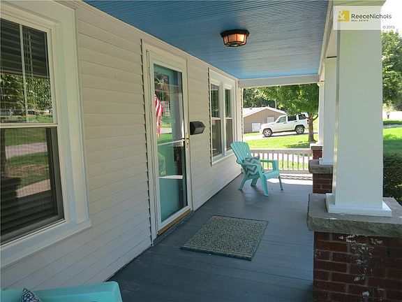 2nd image of 1313 E Mechanic Ave
