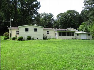401 Perry Valley Rd, Millerstown, PA 17062