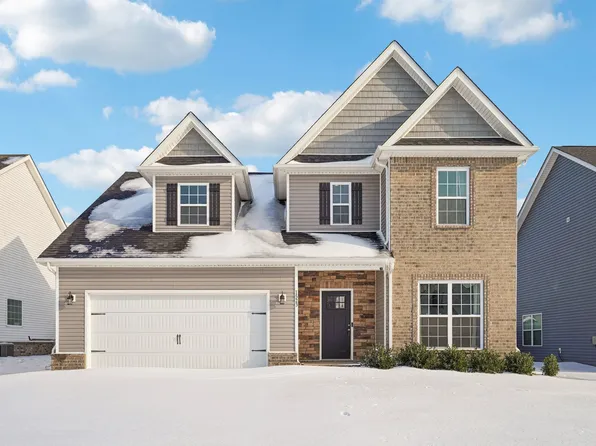 1523 Kingbird Dr, Clarksville, TN 37040