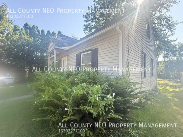 984 Cordova Ave, Akron, OH 44320