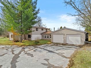 700 Golf Course Rd, Douro Dummer, ON K0L2H0