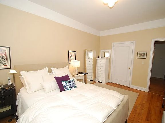 4th image of 118 E 19th St #2S