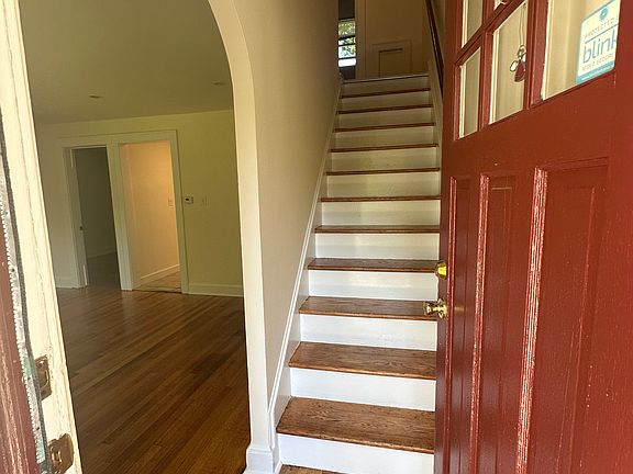 3rd image of 17 Amory Ave Unit B