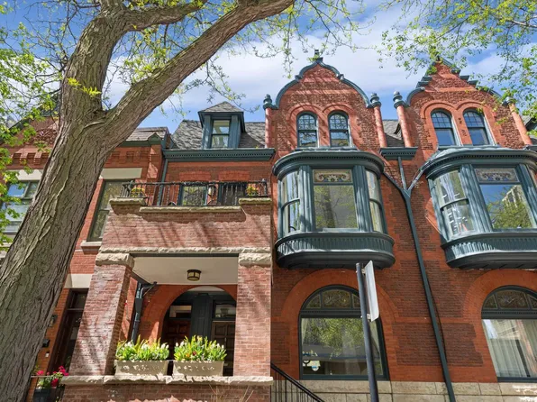 468 W Deming Pl #2W, Chicago, IL 60614