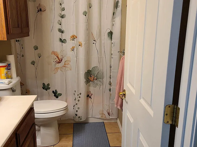 1834 N Paddock St #1834 — Photo 3