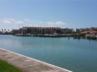 7930 Sun Island Dr S APT 108, South Pasadena, FL 33707