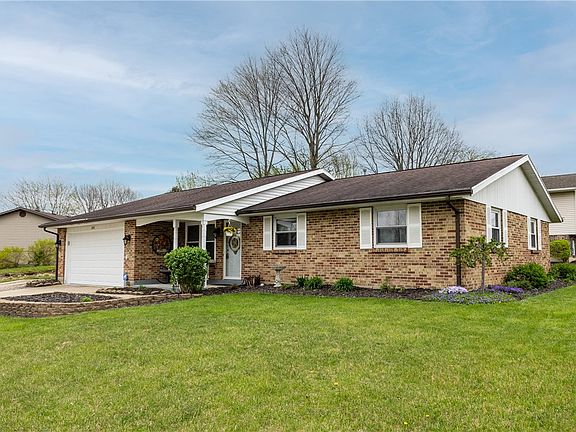 3rd image of 2437 Armstrong Dr