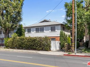 6254 Whitsett Valley, Van Nuys, CA 91406
