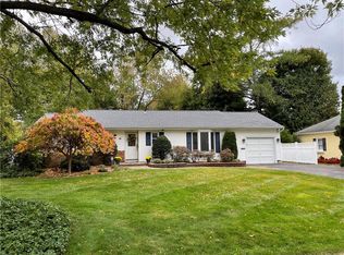 65 Maywood Ave, Rochester, NY 14618