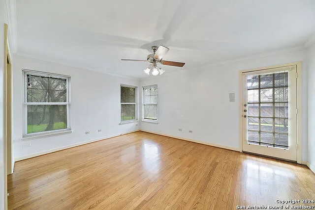 112 Sunway Dr — Photo 13