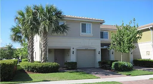 5319 SE Mitchell Ln — Photo 1