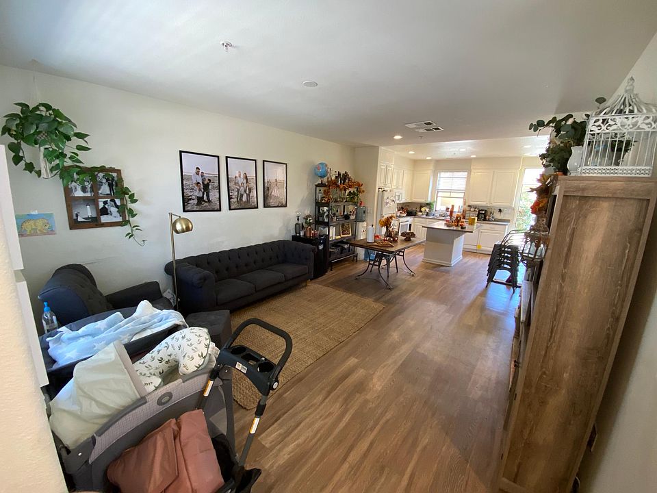 1st image of 10596 Vinca Ln APT 103